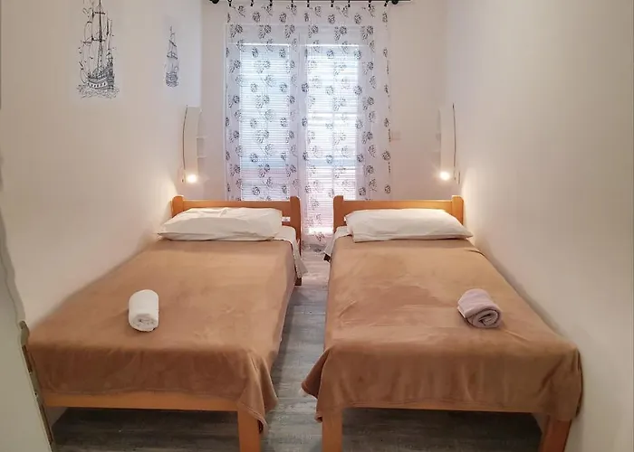 Apartman Zem, Krk *